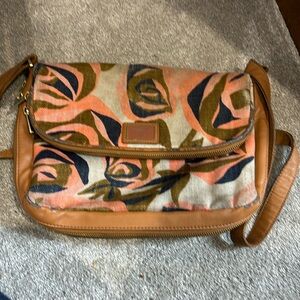 Fossil purse used